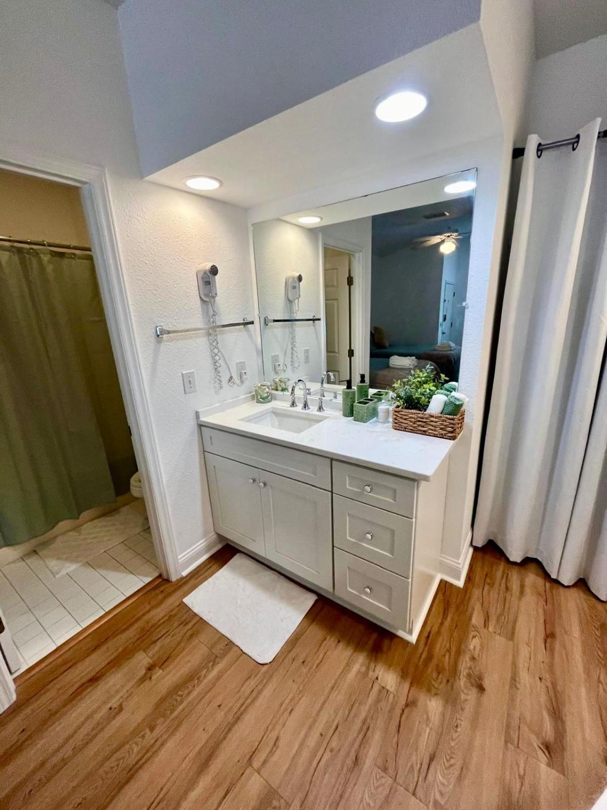 Beautiful Newly Remodeled Mini Suite At Sea Trail Resort Sunset Beach Exteriör bild